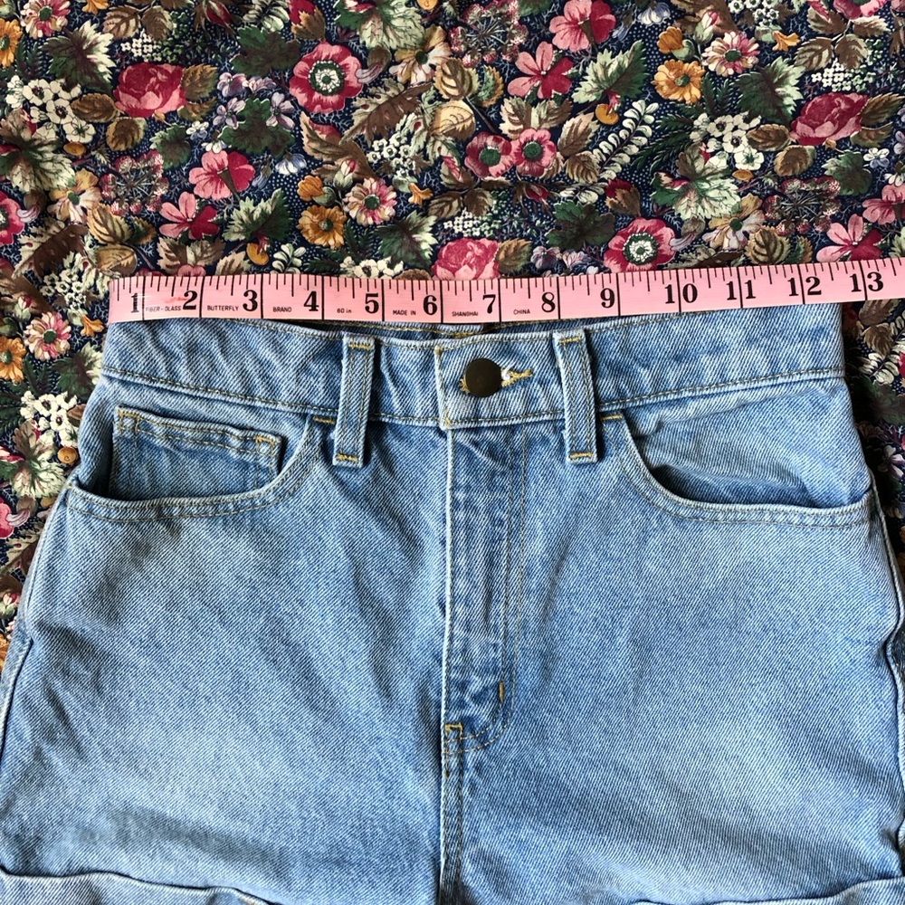 American Apparel Classic The High-Waisted Cuff Short Light Blue Denim Shorts - Picture 5 of 7